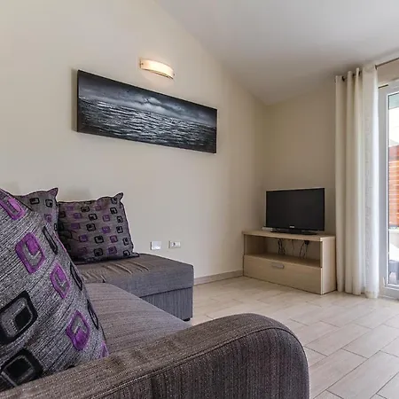 Two-bedroom In Pomer